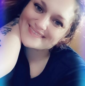 Meet your Posher, Niki